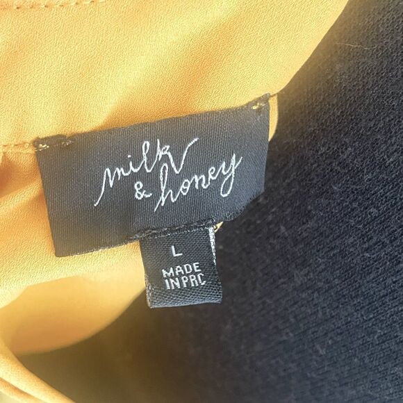 Milk & Honey tank top Blouse - Picture 14 of 15